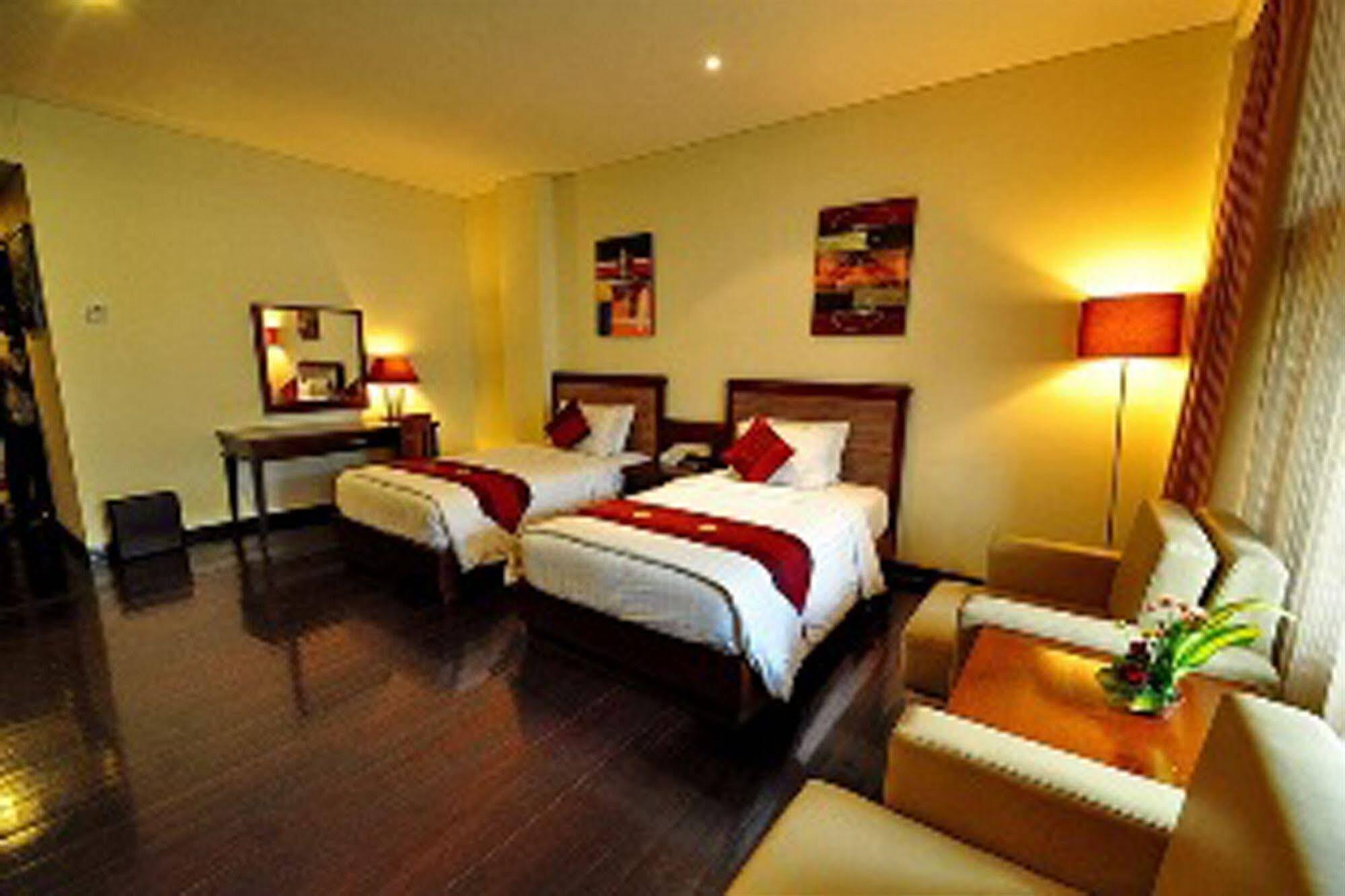 Capital O 2114 Grand Jimbaran Boutique Hotel Exterior foto